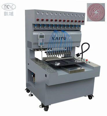 Un bon prix. Machine de fabrication de porte-clés en caoutchouc en silicone distributeur en PVC 12 couleurs en ligne