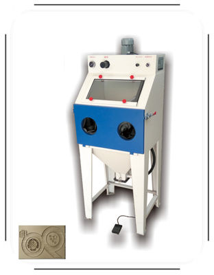 Un bon prix. Machine de fabrication de porte-clés en silicone métallique Machine de soufflage de sable pour moule en ligne