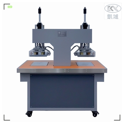 Machine de gravure de vêtements haute performance avec contrôle indépendant de la température et de la pression réglable