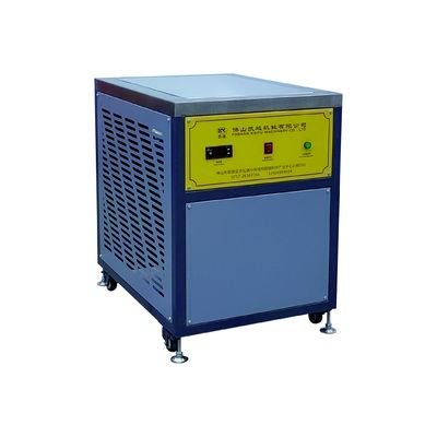 Un bon prix. Machine d'étiquetage en silicone innovante avec congélateur de moule pour la fabrication d'étiquettes de vêtements Technologie de pointe pour une étiquette optimale en ligne